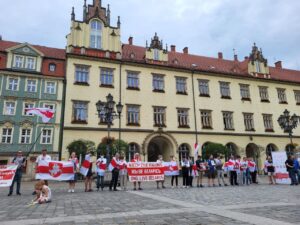 Палітыка, палітвязні, свабода, правы чалавека, рэпрэсіі, падтрымка рэпрэсаваных, рэпрэсіі ў Беларусі